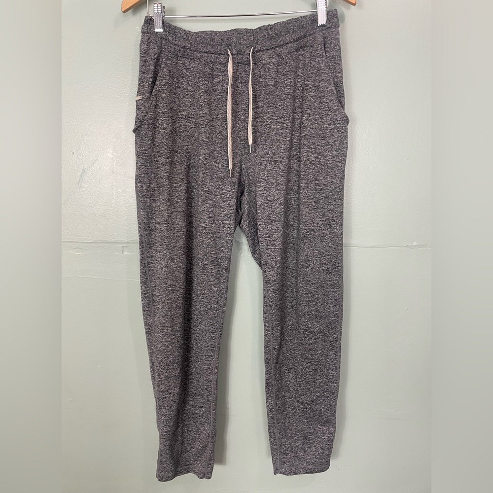 Vuori Ponto Performance Pants Men’s Size‎ Medium Gray Lightweight Athleisure